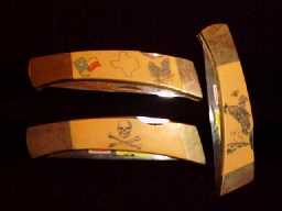 tn213b.jpg (4596 bytes)